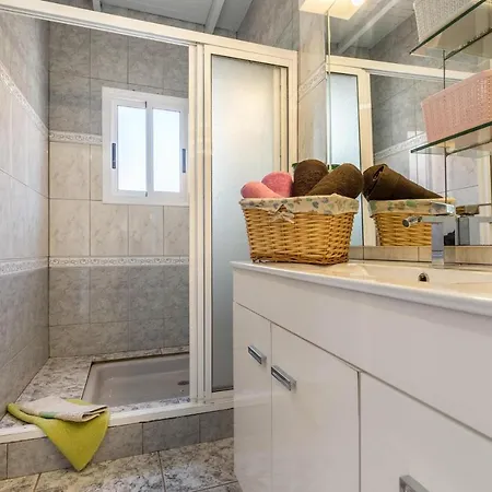 Kikiki House Apartamento Rosso Σπίτι διακοπών *