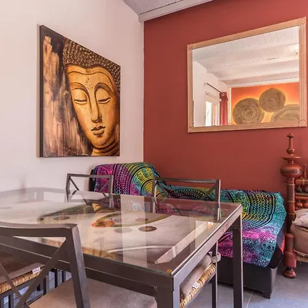 Kikiki House Apartamento Rosso